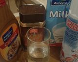 صورة لخطوة 1 من وصفة شراب ساخن بصوص الكراميل☕