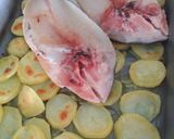 Foto del paso 5 de la receta Dorada a la vizcaína con patatas