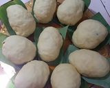 Foto langkah ke 5 dari resep Bakpao Simpel Isi Kacang Tanah.