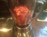 A picture of step 1 of Non-dairy strawberry smoothie🍓.