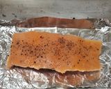 Foto del paso 3 de la receta: Salmón con almendras y cebollín