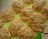Foto langkah ke 3 dari resep Cookies teflon isi coklat.