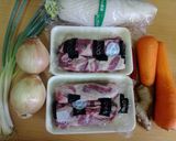 A picture of step 1 of Fragrant Braised Beef (Beef Noodle Soup).