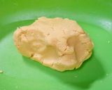 Foto langkah ke 1 dari resep Pie Labu Kuning.