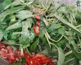 Foto langkah ke 3 dari resep Tumis Kangkung Ala Dapur Nea.