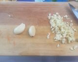 Foto langkah ke 2 dari resep Chicken Breast Garlic Steak.