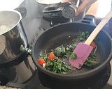 Foto del paso 9 de la receta Tortellinis en salsa con tomate y espinacas