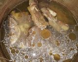 Foto del paso 1 de la receta: Albóndigas en caldo de huesos carnudos