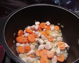 Foto del paso 2 de la receta: Chop Suey con pollo y gambas