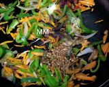 A picture of step 3 of Veg Chowmein.