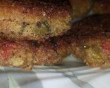 A picture of step 6 of Chicken vegetable macroni kabab.