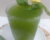 A picture of step 3 of Alovera mint lemonade.