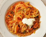 Foto del paso 8 de la receta: Fideuá de fideo grueso con Mejillones y Langostinos