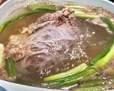 A picture of step 1 of Clear Stewed Beef Noodle Soup.
