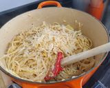 Foto del paso 6 de la receta Espaguetis con limón, parmesano y nata