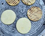 Une image de l'étape 5 de Mini galettes au miel naturel 🍯.