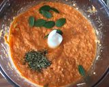 Foto del passaggio 2 della ricetta 32 • Ktipiti, salsa greca di peperoni e feta 🇬🇷