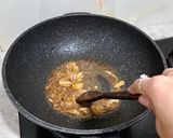 Foto langkah ke 4 dari resep Cah Brokoli Bawang Putih.