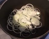Une image de l'étape 2 de Sauté de porc au chou rouge.