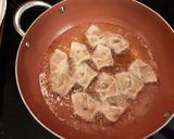 A picture of step 5 of Fried Wontons.