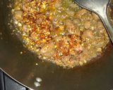 Foto langkah ke 4 dari resep #7 Tumis Sayur Hati Ayam.