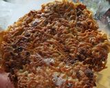 Foto langkah ke 6 dari resep Omelet Mie.
