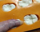 A picture of step 1 of Frightful Caprese Salad.