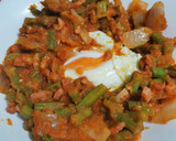 Foto del paso 6 de la receta: Ejotes con tocino y huevo estrellado en salsa 🥓🍳