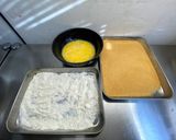 A picture of step 1 of German pork schnitzel.