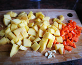 Foto del paso 1 de la receta: Gazpacho de mango con jamón curado