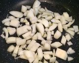 Foto del paso 2 de la receta: Espagueti al huevo con salsa napolitana