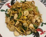 Foto langkah ke 4 dari resep Mie Goreng Seafood NIC KITCHEN.