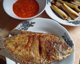 Foto langkah ke 4 dari resep Gurame Goreng Saos Asam Pedas.
