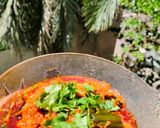 A picture of step 9 of Dahi Bhindi.
