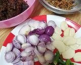 Gambar langkah 3 resipi Sambal Hitam Belimbing Buluh.