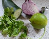 Foto del paso 1 de la receta: Ensalada de pepino cohombro