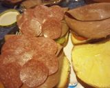 A picture of step 4 of Mischmasch Sandwich.
