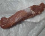 Foto del paso 1 de la receta: Solomillo ahumado en cama de sal