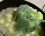 Foto langkah ke 5 dari resep Sup oyong dengan soun.