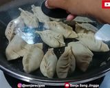 Foto langkah ke 10 dari resep Resep gyoza (pangsit ala Jepang) sederhana.