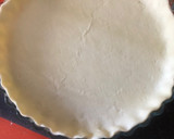 Foto del paso 2 de la receta: Quiche de masa quebrada con jamón York y queso