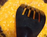 Foto langkah ke 2 dari resep Bola Biskuit Sisa & Mangga.