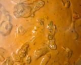 Foto del paso 5 de la receta: Muslitos de pollo en salsa