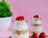 Foto langkah ke 4 dari resep Strawberry Cheese Delight.