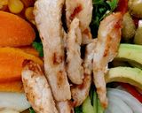 A picture of step 4 of My Chicken,Sriacha flavour salad Bowl 😚Mainmeal #Eattherainbow.