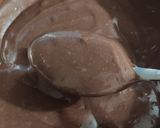 عکس مرحله 2 از دستور کرم نسکافه و کاکائویی