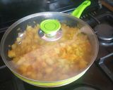 A picture of step 3 of Veggie fish pie.