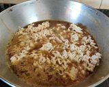 A picture of step 4 of Maggi Sandwich.