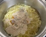 A picture of step 2 of Tonkotsu ramen.