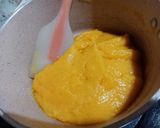 Foto langkah ke 1 dari resep Bakpao Custard Tanpa Mixer.